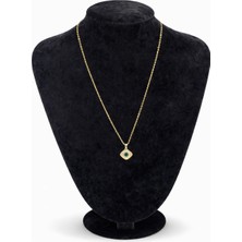 Pangu Sedef Detaylı Yeşil Zirkon Taşlı Altın Renk Çelik Kolye