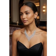 Esu Accessory Full Taşlı V Form Sallantılı Gerdanlık ve Küpe Seti - Gece Şıklığı