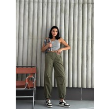 Zeo Basic Dizleri Pile Detaylı Paraşüt Pantolon