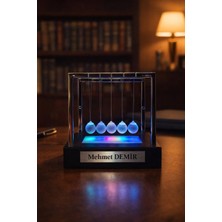 MiraLive Kişiye Isme Özel Rgb LED  Işıklı Newton Denge Topu – Renkli Şeffaf Denge , Pilli Dekoratif Hediye