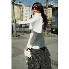 Emnora Pelerin Detaylı Blazer Ceket Beyaz