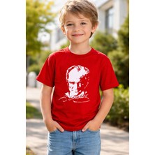 Universal Atatürk Baskılı Tişört Kırmızı