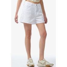 Lacoste Women's Regular Fit Denim White Jean Shorts Kadın Bermuda Kot Şort Beyaz