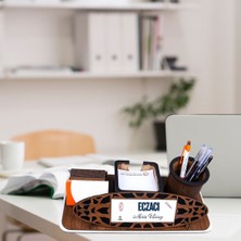 Çılgıntrend Eczacıya Hediye Kişiye Özel Ahşap Masaüstü Isimlik ve Organizer Seti