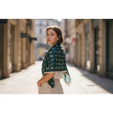 Mevi Atelier At Desenli Yeşil Renkli Fular 70 x 70