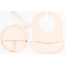 Uravas Store Krem Rengi 3’lü Silikon Yemek Seti – Önlük + Kaşıyıcılı Kaşık + Vakumlu Tabak