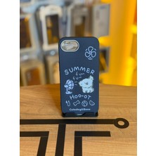 Avcı Teknoloji Market iPhone 16E Uyumlu Özel Tasarım Sevimli Figürlü Deri Dokulu Telefon Kılıfı