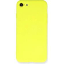 BSH Gülbay Mobilya Newface iPhone 7 Kılıf Nano Içi Kadife Silikon - Sarı