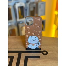 Avcı Teknoloji Market iPhone 13 Uyumlu Özel Tasarım Sevimli Figürlü Deri Dokulu Telefon Kılıfı