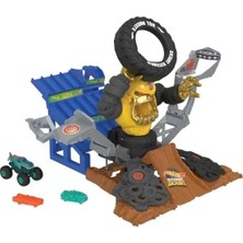 Esranın Dünyası Monster Trucks Arena'da Şampiyonluk Mücadelesi Oyun Seti