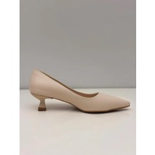 Feles Kadın Bej Kısa Topuklu Stiletto Ince Topuklu Stiletto - 3.5 cm Topuk - Podeia Estilo
