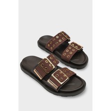 LOJO Kadın Çift Bantlı Altın Tokalı Kalın Taban Günlük Terlik Kea Acı Kahve