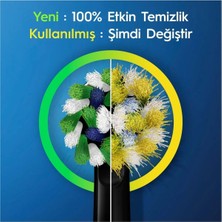 Oral-B Vitality Pro Cross Action Siyah Şarjlı Diş Fırçası Günlük Kullanım İçin Grafik Desenli