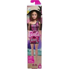 Teknocan Marketing Çıkarılabilir, Tek Omuzlu, Pembe Elbisesi ve Logo Baskılı Ayakkabılarıyla Düz Sarı Saçlı Bebek, HRH07