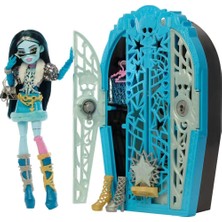 Teknocan Marketing Skulltimate Bebek ve Aksesuar Seti, Hauntlywood Gizemleri Frankie Stein, Reveal Closet ve 19+ Oyuncak Bebek Giysileri Gibi Glam Sürprizleri