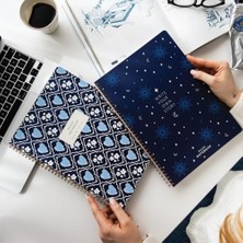 A4 Spiralli Karton Kapak 2’li Set Çizgili Okul Defteri 80 Yaprak, Ders Programlı Lacivert Kalp