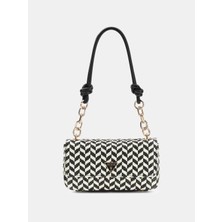 Guess Tessi Kapaklı Kadın Siyah Omuz Çantası HWWG7691190-BML