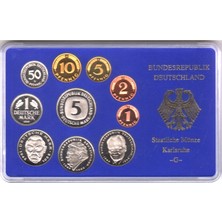 Banknoting Almanya 1999 G Darphane Seti 10 Adet Pfennıg ve Mark. Orijinal Kitinde Proof Baskı Çil. 45.000 Baskı.