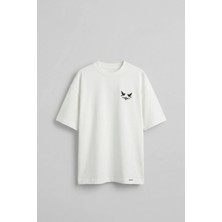Abluka Online Erkek Oversize Fermuar Detaylı Minimal Nakışlı T-Shirt Ekru