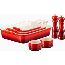 Le Creuset 5 Parça Seramik Fırın Kabı ve Tuz-Biber Değirmeni Seti