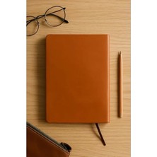 Calperia Termo Deri Kapaklı Noktalı Defter - A5 (128 Yaprak)