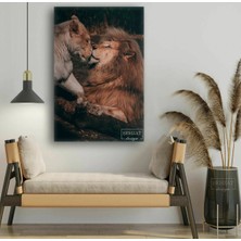 Şehzat Birbirine Yaslanmış Dişi Erkek Aslan Çifti Love Aşk Doğa Dikey Kanvas Tablo