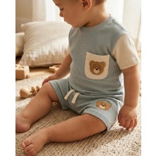 Mutlu Bebe Erkek Bebek Waffle Kumaş Yazlık Şortlu Takım Ayıcık Nakışlı Pamuklu 2’li Takım Rahat Kesim