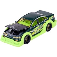 Majorette Japan Series Deluxe Cars Nissan Cefiro A31