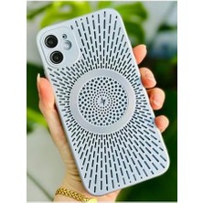 Berry Store 11 ile Uyumlu Lensli Magsafe Özellikli Darbe Önleyici Koruyucu Kılıf