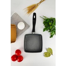 Berry Store Mini Granit Sos Tavası, Uzak Doğu Omlet ve Sos Hazırlama Tavası, Yapışmaz ve Dayanıklı Yüzeyli Şık Pişirme Tavası (Kare)