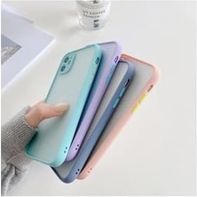 Nisar Store Xr ile Uyumlu Arka Kısmı Mat Şeffaf Yapıya Sahip Kenarları Silikon Tpu Malzemeden Üretilmiş Renkli Tuşlara Sahip Kamera Korumalı Transparan Kılıf (Lila)