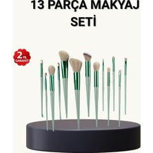 Pratico Market 13’lü Yumuşak Kıllı Makyaj Seti – Profesyonel Kalite, Hassas Ciltlere