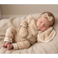 Çayzen Dantel Detaylı 5 Li Kız Yenidoğan Müslin Zıbın Seti Hastane Çıkışı