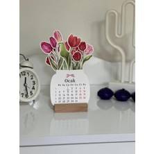 NY Home 2026 Ahşap Ayaklı Çiçekli Mini Özel Tasarım, Masaüstü Takvim, Lale Çiçek Buketi - Yeni Yıl 2026