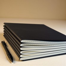 NY Home 4 Adet Kareli Terzi Dikişli Not Defteri, A5 Boyut, 40 Yaprak Planlama, Ofis Için Ideal (Siyah Kapak Tasarımı)