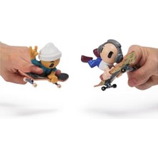 Savlar Store Tech Sk8 Crew, Yardımcı Figürlü 2’li Paket Parmak Kaykayları, Kişiselleştirilebilir Mini Kaykaylar, 5 Yaş ve Üzeri (Çeşitli)