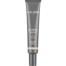 Savlar Store Kapatıcılık,doğal Parlaklık Sağlayan SPF15 Faktör Nemlendiren Bb Krem Bb Cream 40 Medium To Dark