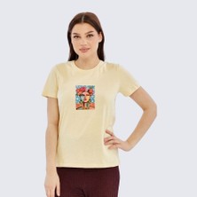 Trender Baskı Kadın T-Shirt Tablo Açık Sarı