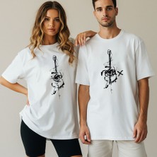 Kidilia Gitar Görselli Unisex Bisiklet Yaka Tasarım Tshirt - Beden: Xxlrenk: Beyaz
