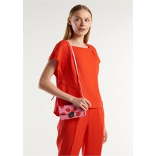 United Colors Of Benetton %100 Keten Arkası Uzun Kayık Yaka Crop Bluz Model Kodu: 5BMLDQ0790B6