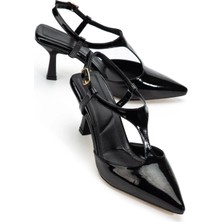 Zarif Kadın Tula Siyah Rugan Topuklu Ayakkabı