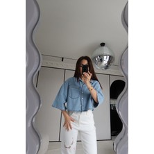 Özge Özgenç Geniş Kol Crop Denim Gömlek