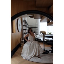 Özge Özgenç Kalın Askılı Puantiyeli Maxi Elbise