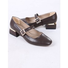 Sefayol Larow Kahverengi Mat Deri Tokalı Topuklu Kadın Ayakkabı