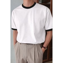 Tarz Cool Erkek Kontrast Yaka Basic Tişört – Modern ve Şık T-Shirt