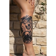 Dövme Kutusu Gerçekçi Kurt Portresi ve Ay Işığı Silüetli Sanatsal Tattoo - Yarı Kalıcı / 1 Ay Kalıcı
