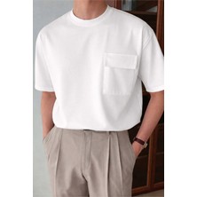 Tarz Cool Erkek Cepli Basic Tişört – Oversize Modern Kesim Günlük Şık Stil