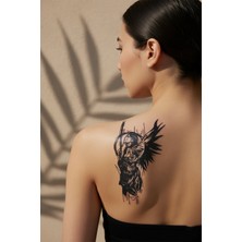Dövme Kutusu Eskiz Stil Savaşçı Melek ve Kılıç Detaylı Sanatsal Tattoo - Yarı Kalıcı / 1 Ay Kalıcı