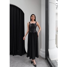Qimya Butik Keyymod Kadın Bağcık ve Fermuar Detaylı Tok Kumaş Sabit Yelekli Görünümlü Askılı Kollu Uzun Elbise