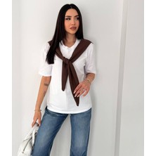 Noa Noa Kadın %100 Pamuk Oversize Basic Tişört Aksesuar Fular Detaylı